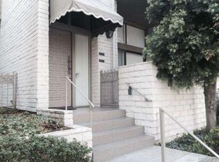 17704 Margate St, Encino, CA 91316