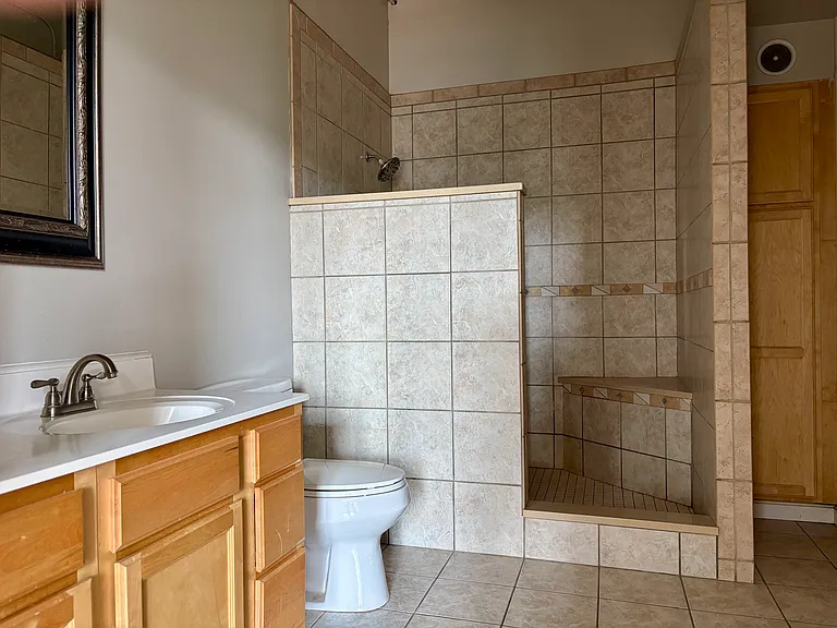 83 Main St #4 — Photo 6