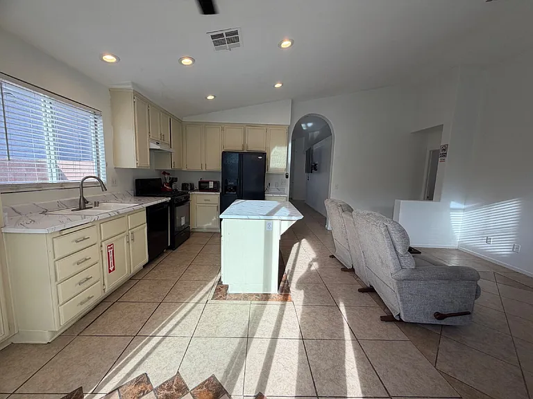 3417 Steppe St — Photo 14