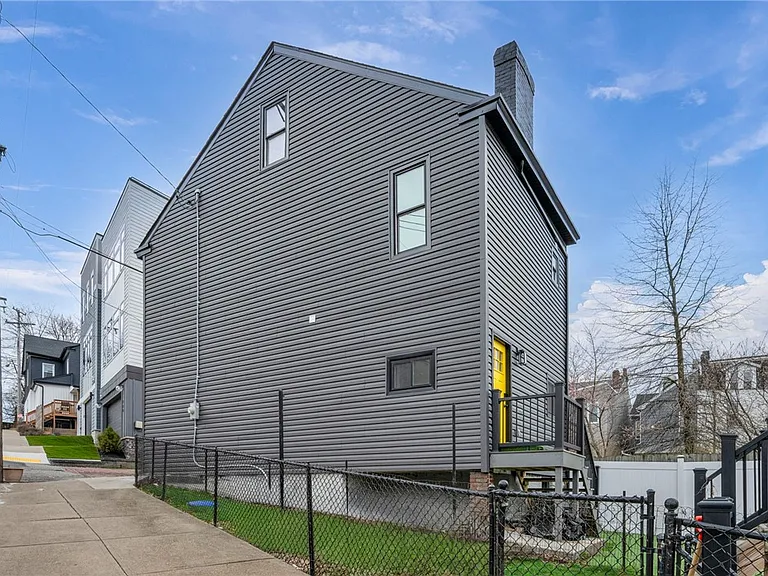 5115 Poe Way — Photo 12