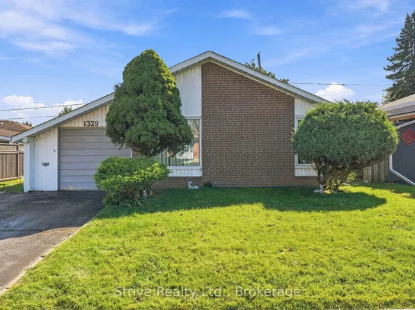 1329 Tatra Dr, Pickering, ON L1W 1K5