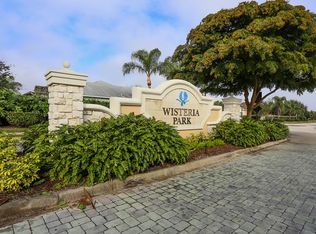 8805 17th Avenue Cir NW, Bradenton, FL 34209