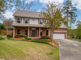 3 Village Grove Rd, Little Rock, AR 72211