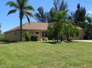 2727 SW 2nd Ct, Cape Coral, FL 33914