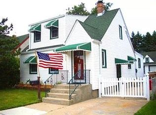 5013 N New England Ave, Chicago, IL 60656