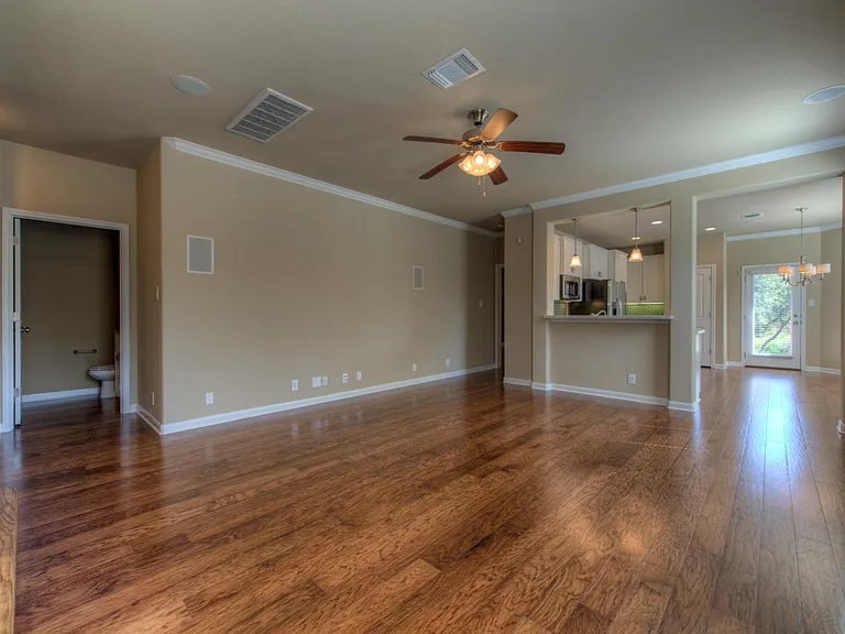 405 S Meadowlark St #B — Photo 7