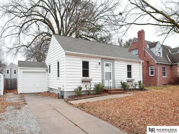 2108 S 35th St, Lincoln, NE 68506