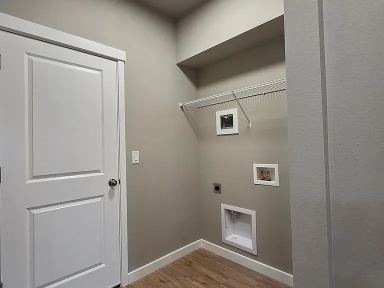 724 N Pearl St #B — Photo 8