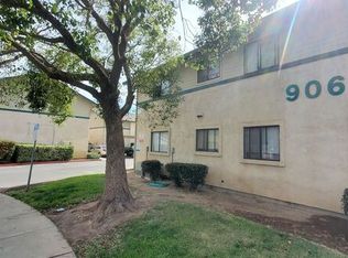 906 Byron Ln #B-4, Modesto, CA 95351