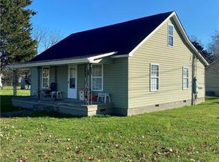 1215 Pearl St, Statesville, NC 28677