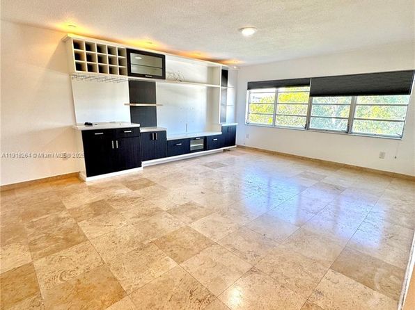 1020 94th St APT 402