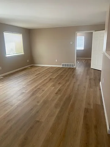 712 Oakmont Rd #4 — Photo 3