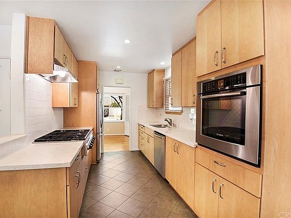 5th image of 12338 Herbert St