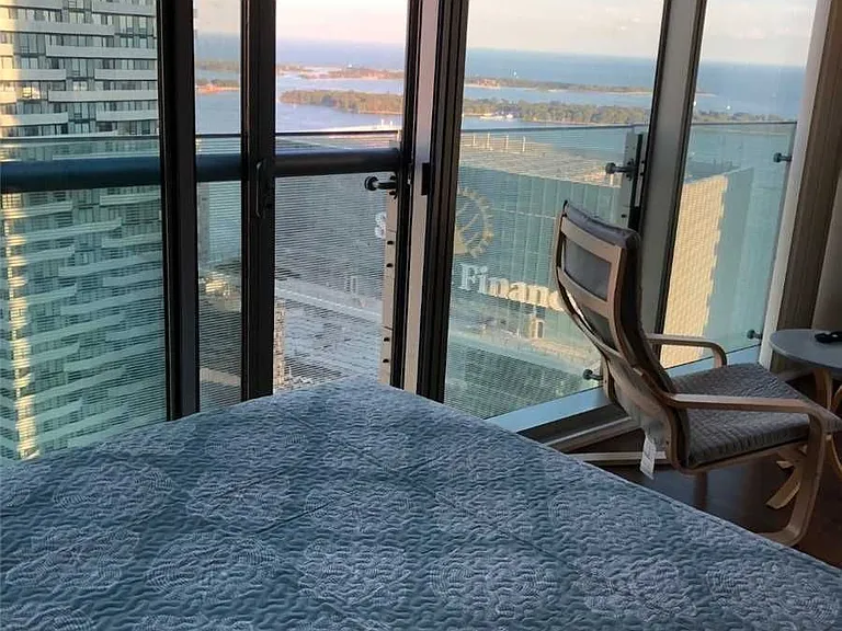 14 York St #5301 — Photo 7