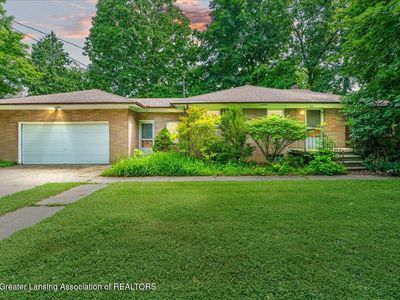 947 Sever Dr, East Lansing, MI, 48823