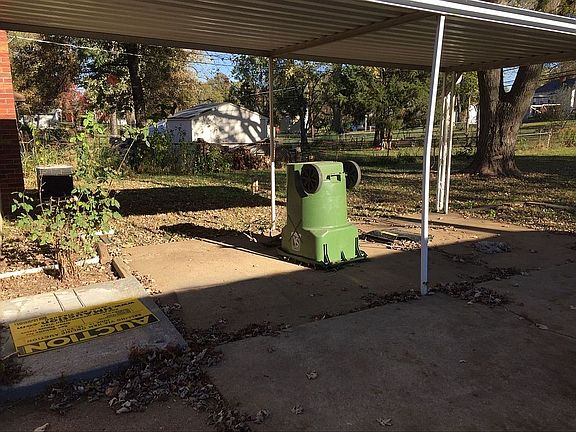3rd image of 10536 Saint Henry Ln