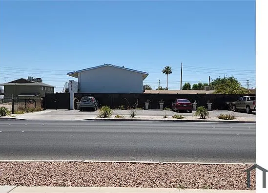 2 bed, 515 sqft, $1,095 — Photo 2