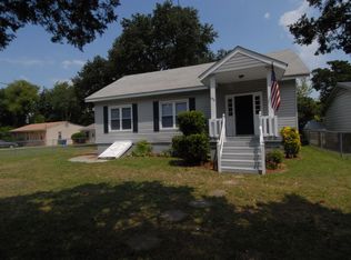 976 Teal Ct, Norfolk, VA 23513