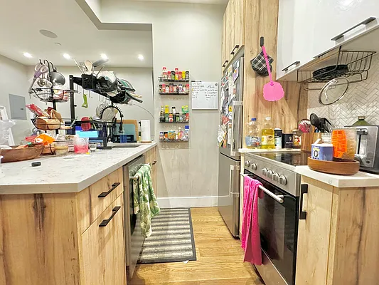 Rented by Doorway NYC, LLC | media 12
