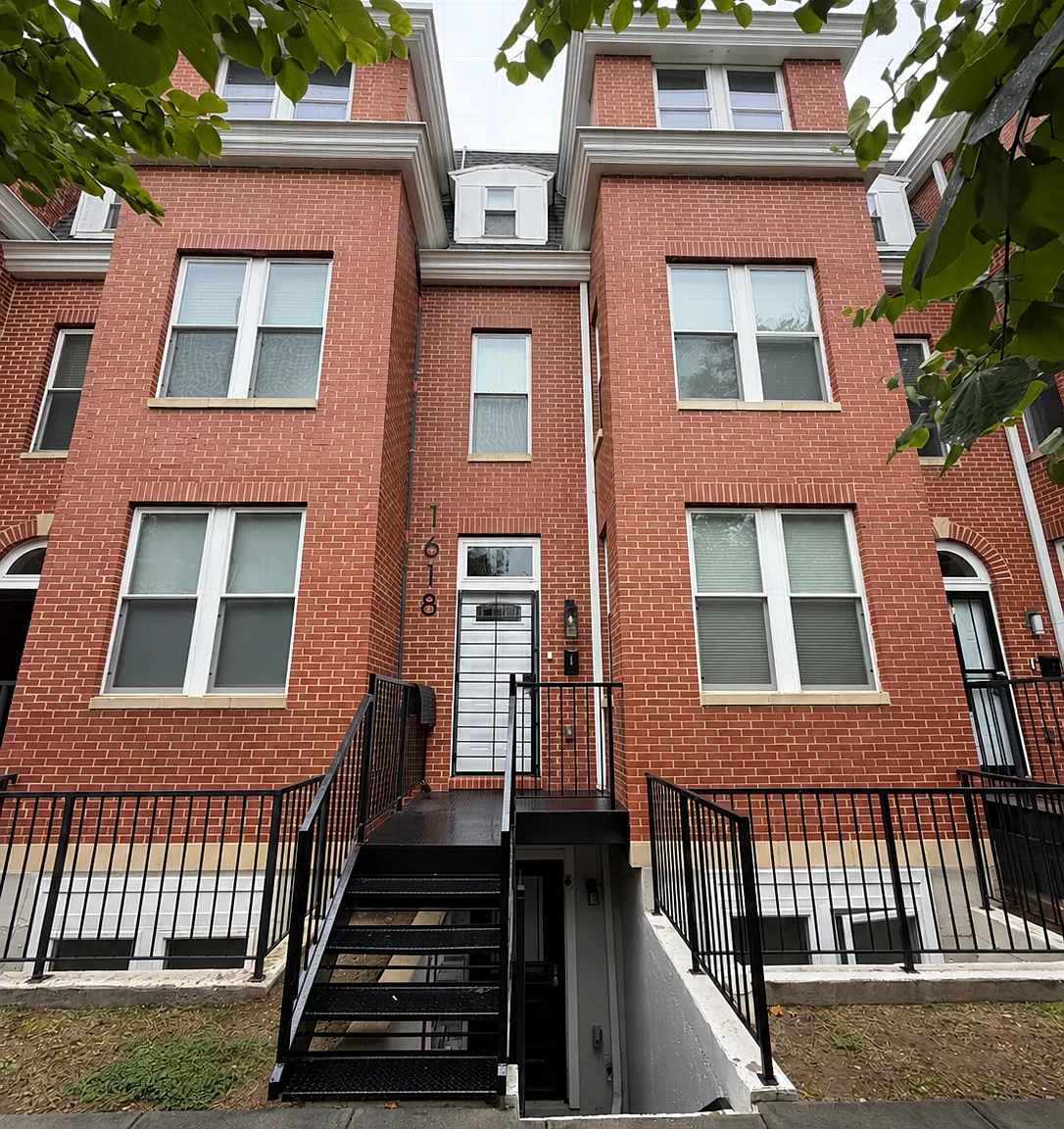 4 bed, 1770 sqft, $3,300 — Photo 1