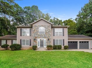 5920 Catawba Way S, Atlanta, GA 30349