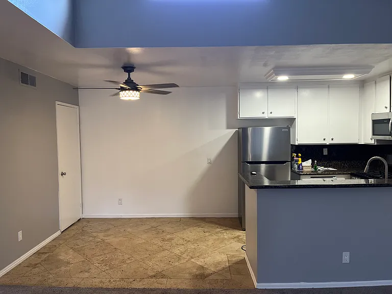 18754 Mandan St #1306 — Photo 5