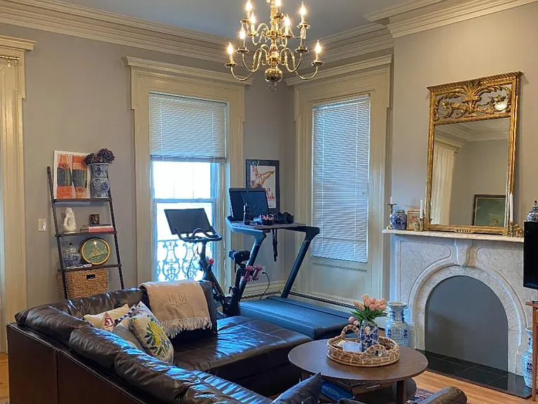 286 Bunker Hill St #3 — Photo 10
