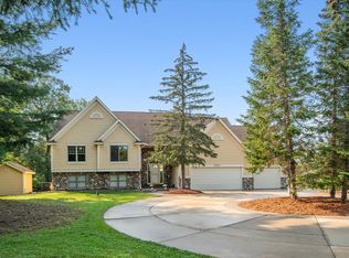 17910 Ussuri St NE, Columbus, MN 55025