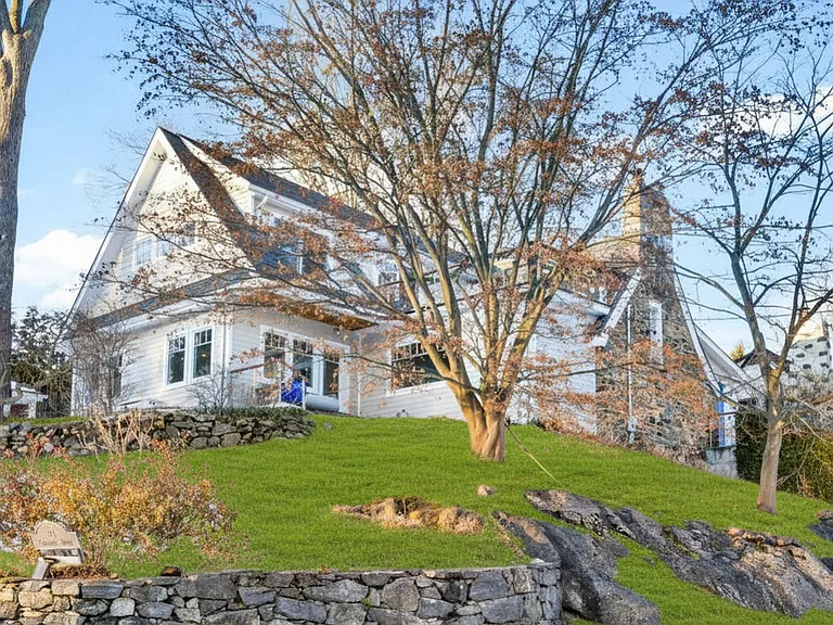 21 Kenmare Rd — Photo 2