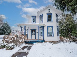 598 S 6th St, Indiana, PA 15701