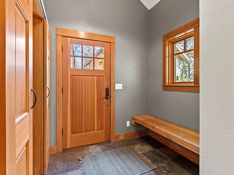 Forest Hill Ln — Photo 20