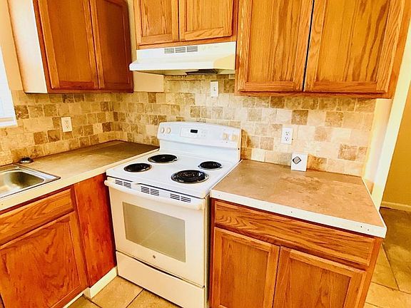 5th image of 3701 Macgregor Dr