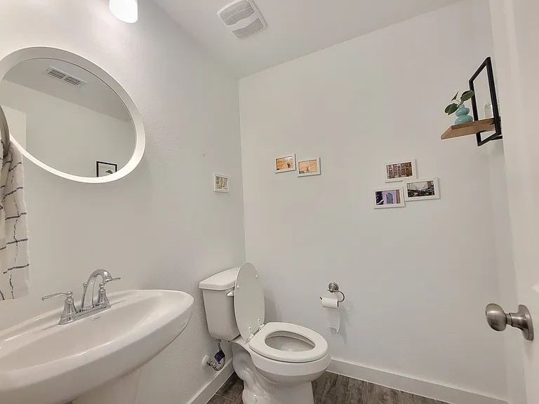 3913 Crown Ave — Photo 10