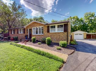 1026B Horseshoe Dr, Nashville, TN 37216