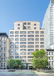 320 East 52nd Street in Turtle Bay