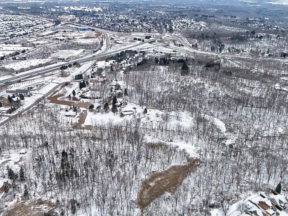 5th image of 1127 & 1135 Old Mohawk Rd