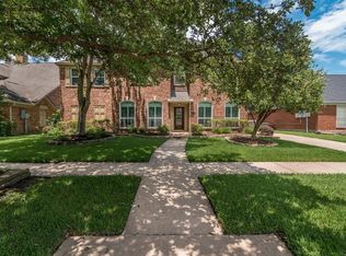 2022 Pebble Beach Dr, League City, TX 77573