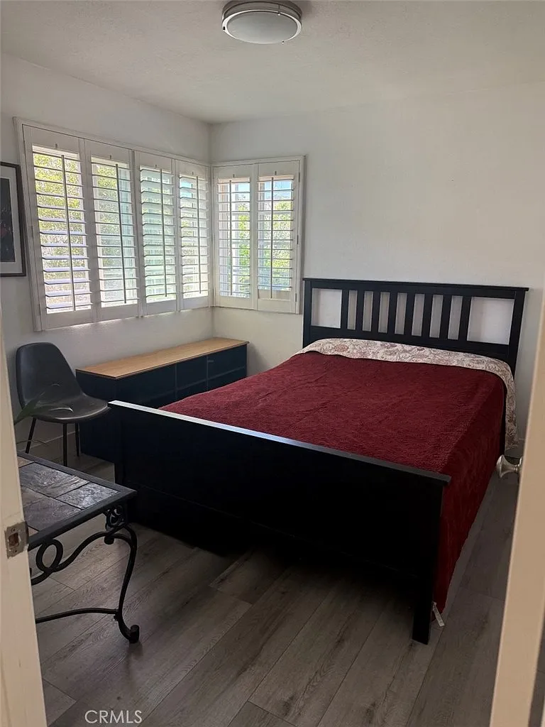 1 bed, 3226 sqft, $1,700 — Photo 1