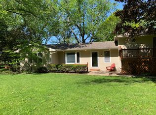 7022 NW Kerns Dr, Kansas City, MO 64152