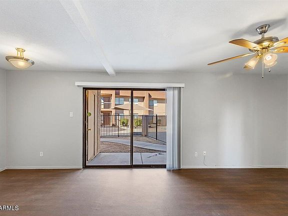4th image of 3810 N Maryvale Pkwy APT 1032