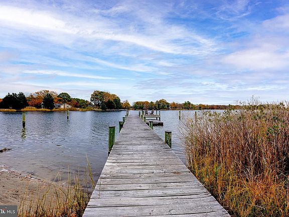 2nd image of 4491 Bachelors Point Rd