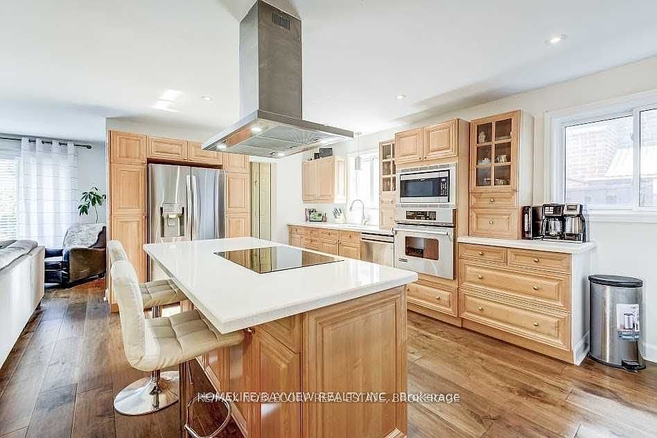 64 Rutledge Ave, Newmarket, ON L3Y 5T4 Zillow