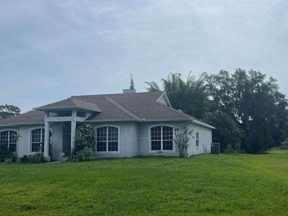 2nd image of 3351 Earle Ct