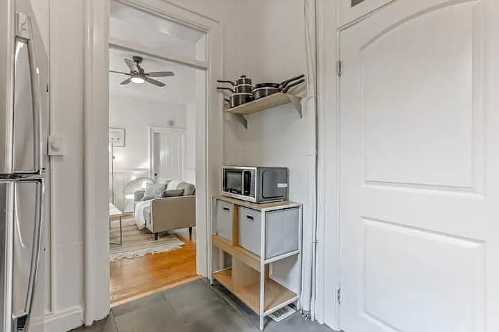 82 Price Ave #B — Photo 37
