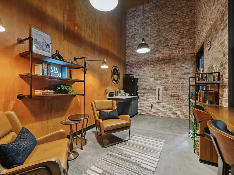 SouthLakeUnion_amenity_LuLus cafe