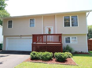 19 Miller Park Rd, Imperial, MO 63052