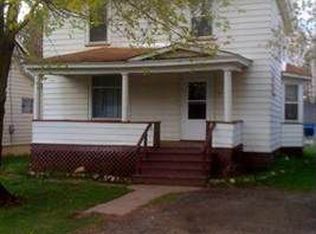 220 W Flint St, Gwinn, MI 49841