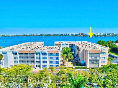 1516 S Lakeside Drive #218, Lake Worth Beach, FL, 33460