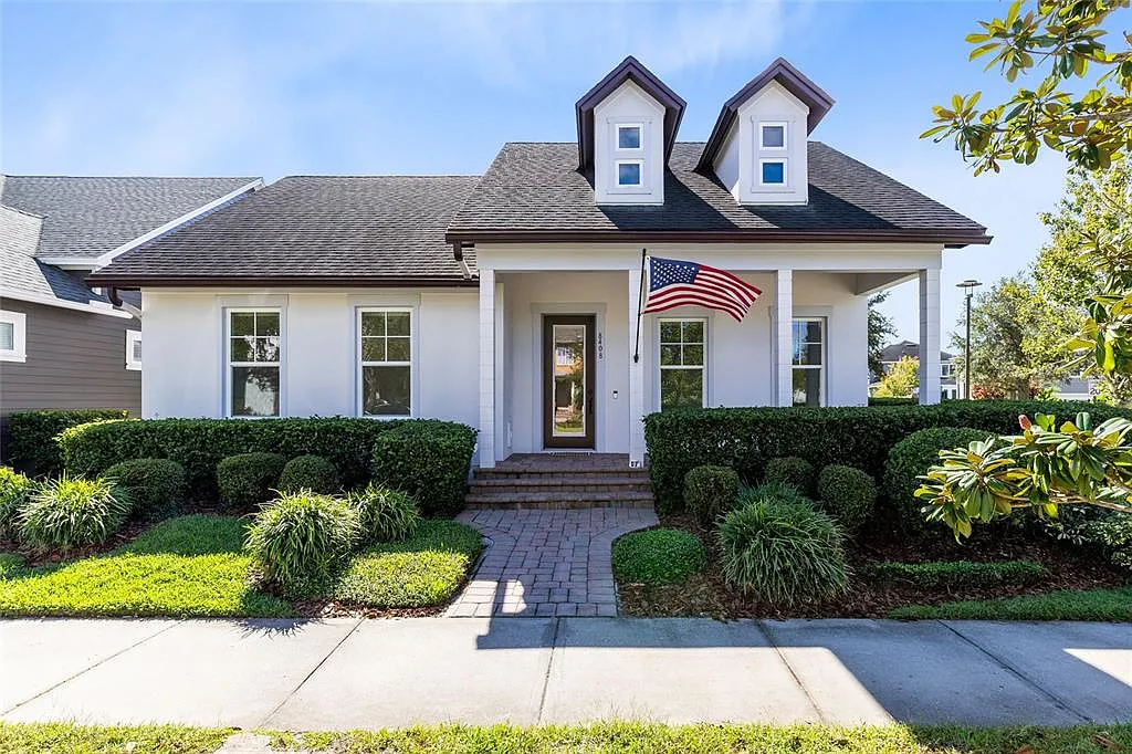 3 bed, 2.0 bath, 2384 sqft, $3,950 — Photo 1