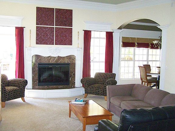 Greatroom with fireplace!